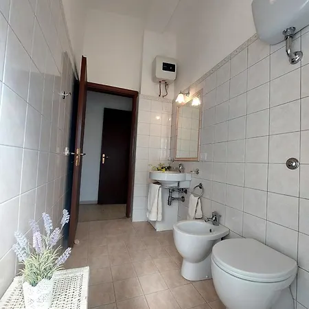 Vakantiehuis House Close To The - Large Private Garden *