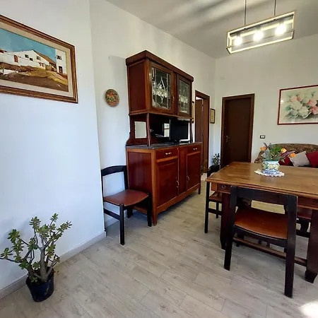 House Close To The - Large Private Garden *