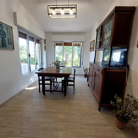 House Close To The - Large Private Garden Holiday home Tertenia
