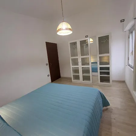 Vakantiehuis House Close To The - Large Private Garden *